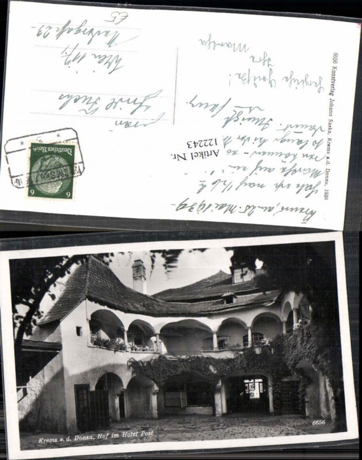 122243,Krems a.d. Donau Hof im Hotel Post Gasthaus