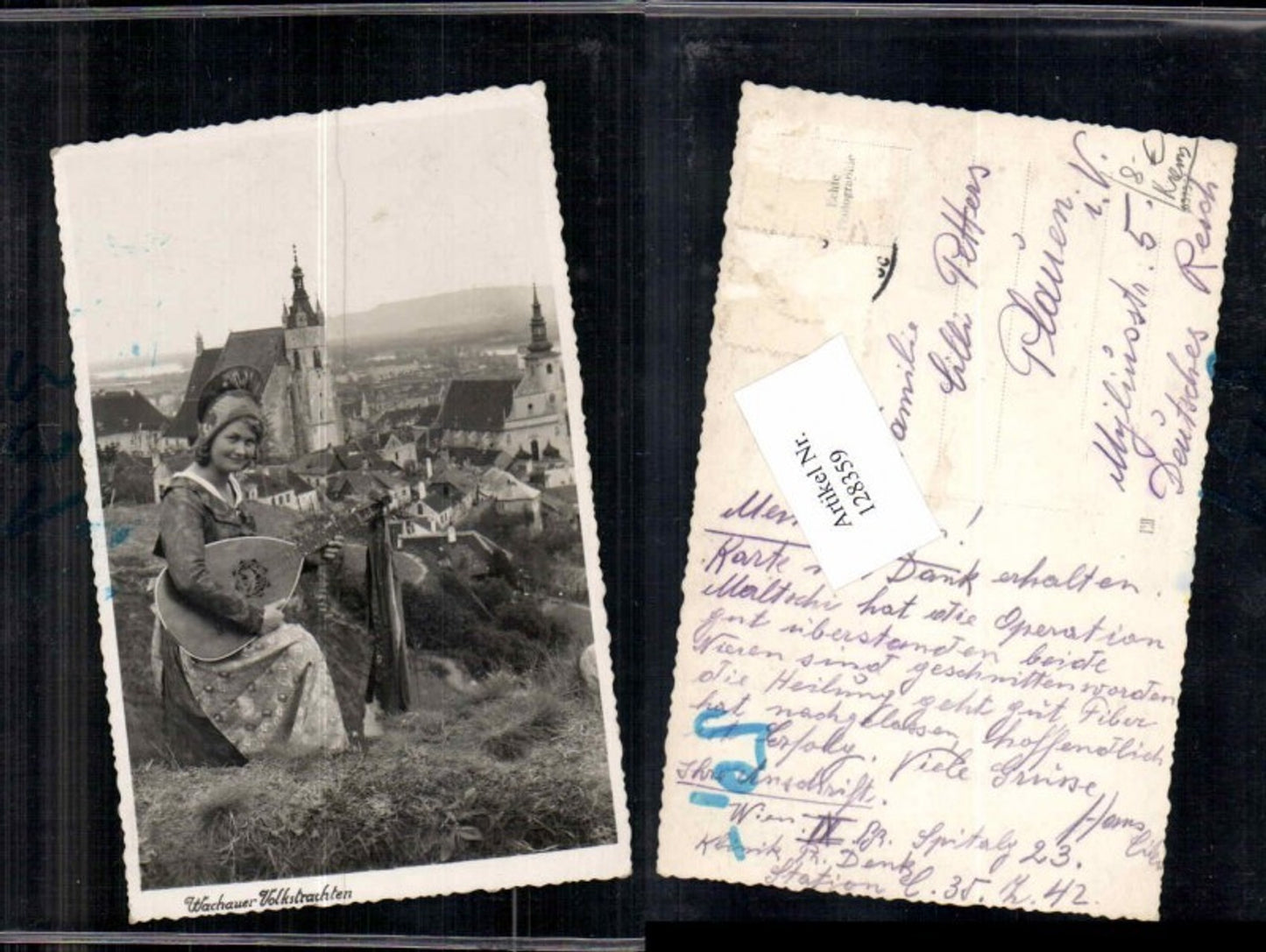 128359,FotoAK Wachauer Tracht Frau m. Chello Trachten Volkstracht Krems a.d. Donau