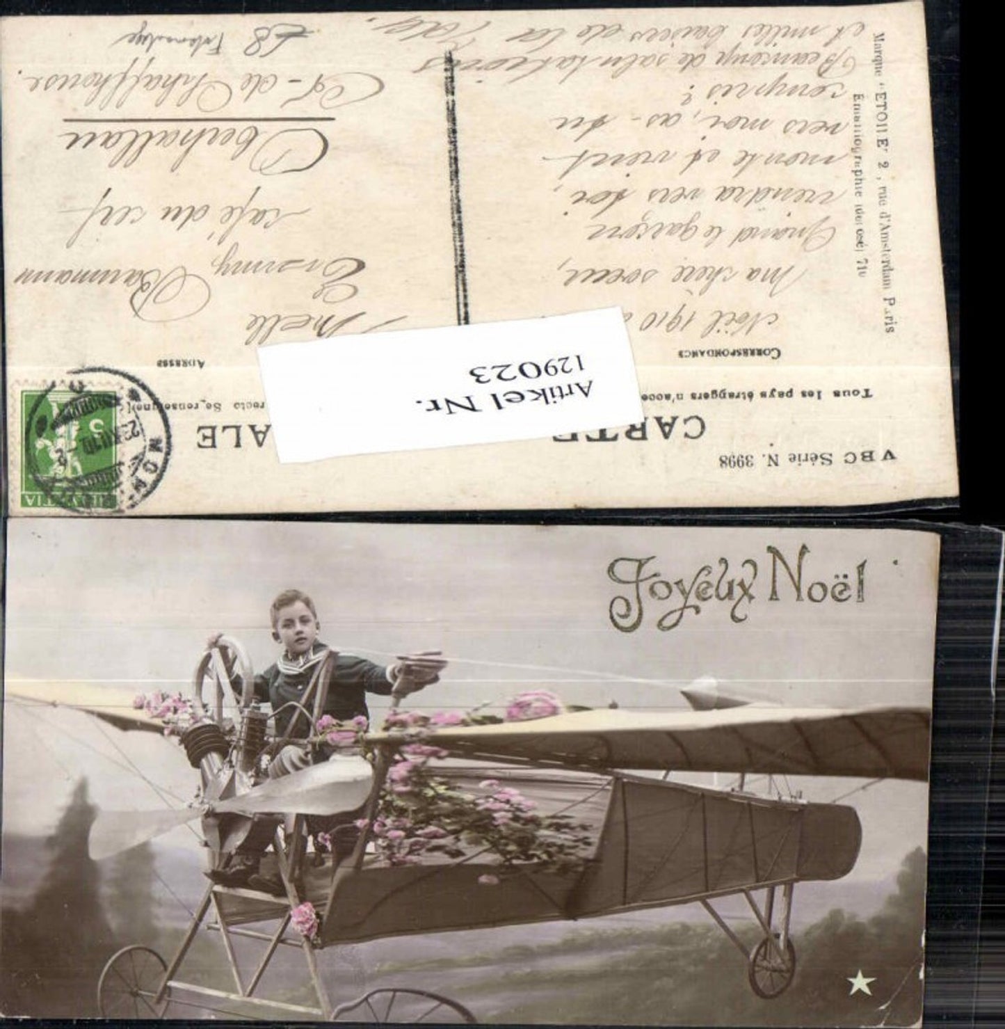 129023,Fotomontage Junge im Flugzeug Flieger Blumen