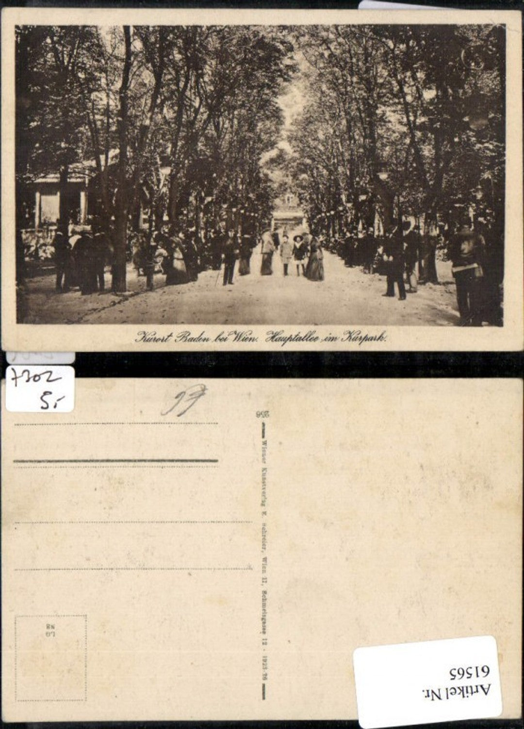 61565, Main avenue in the spa park, Baden near Vienna. People in the avenue.