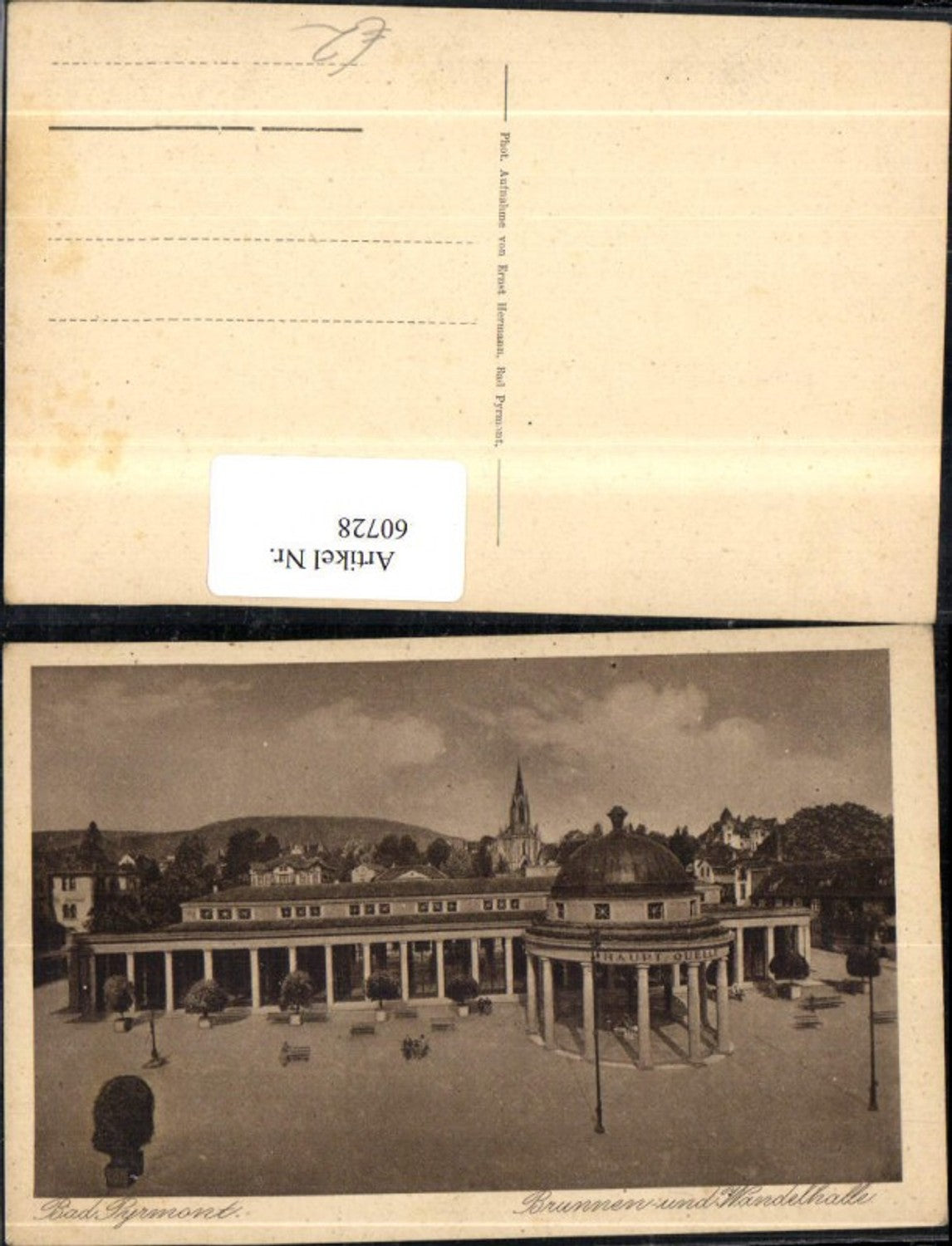 60728,Bad Pyrmont Brunnen u Wandelhalle Strassenansicht