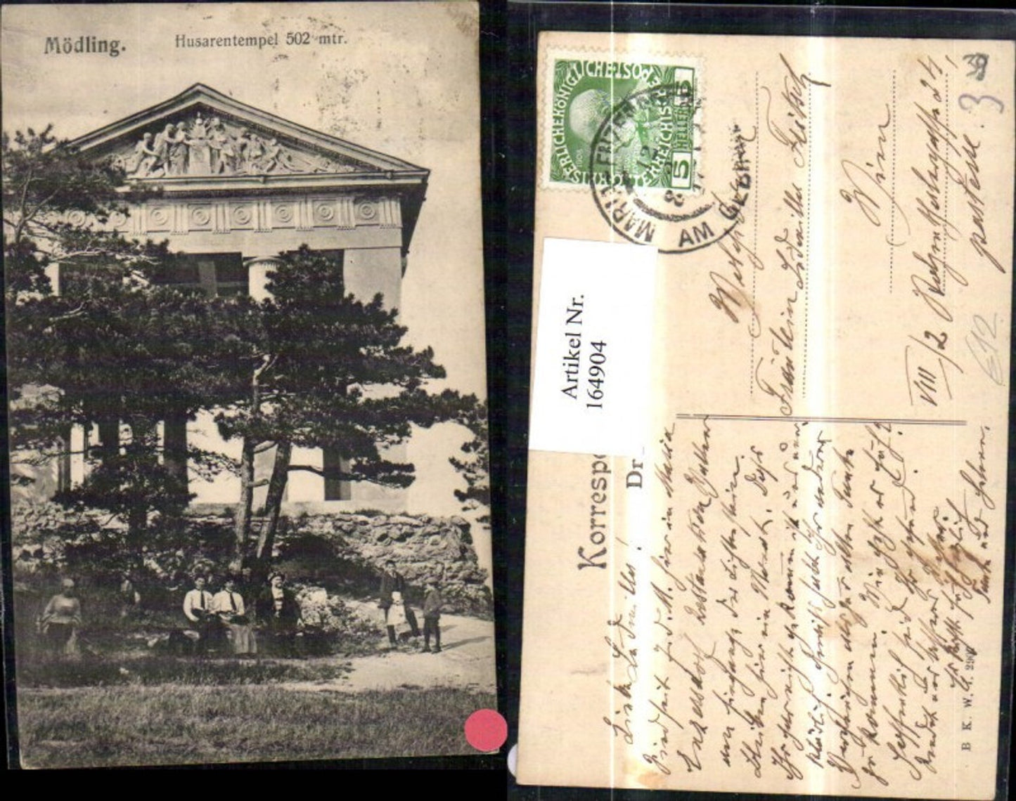 164904,Mödling Husarentempel m. Personen