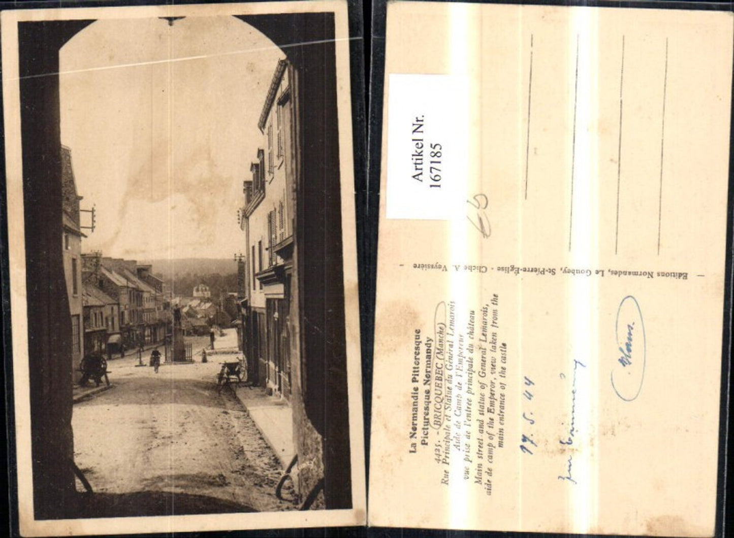 167185,Bricquebec Manche Picturesque Normandy Ansicht Strasse durch Torbogen 1944