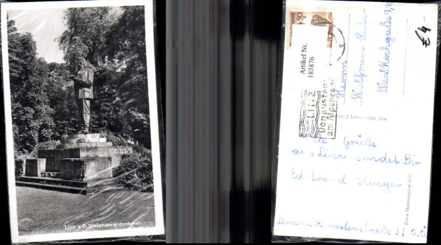 185876,Linz Stelzhamerdenkmal Statue