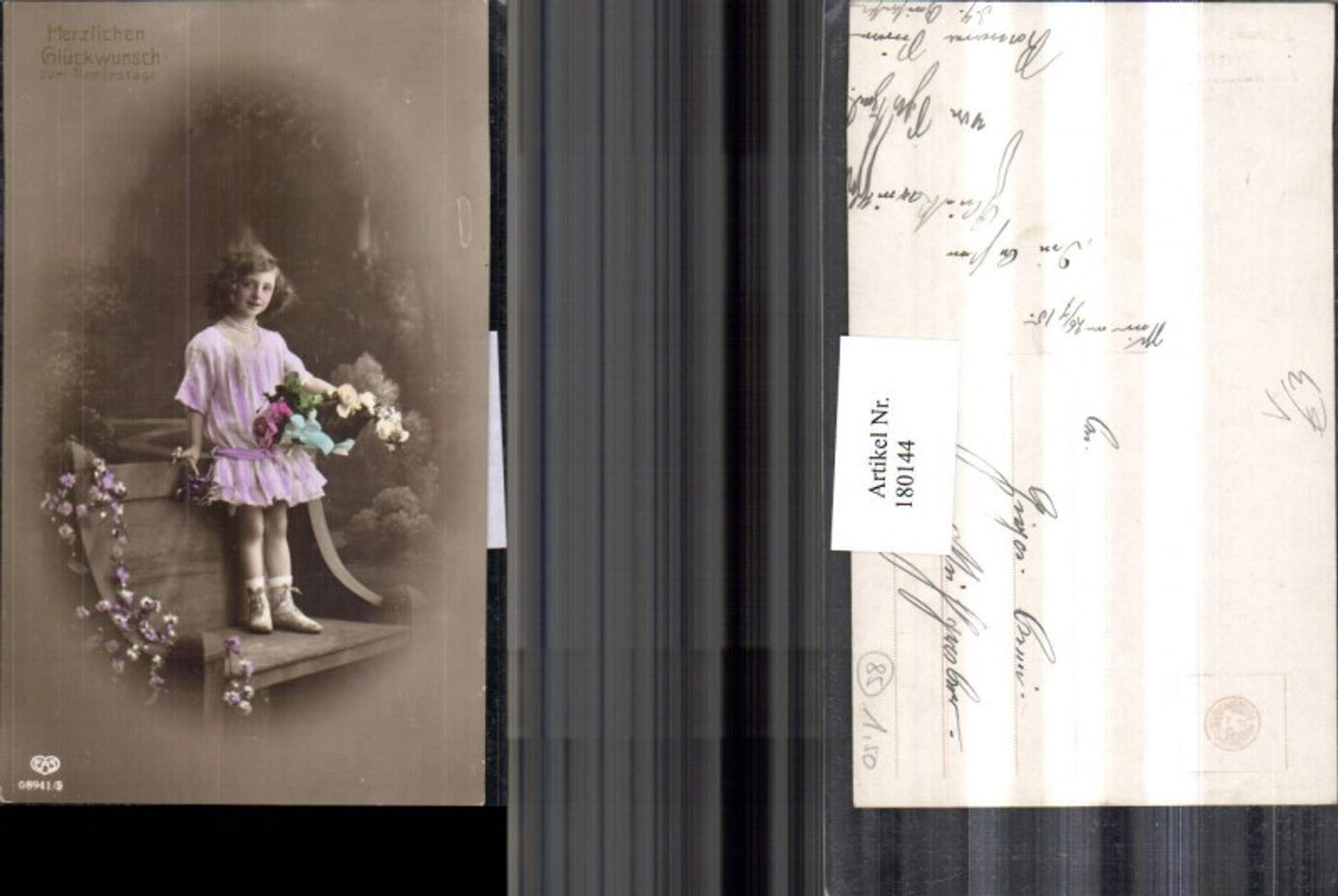 180144,Namenstag Mädchen m. Kleid Korb Blumen Rosen Sitzbank pub EAS 08941/5