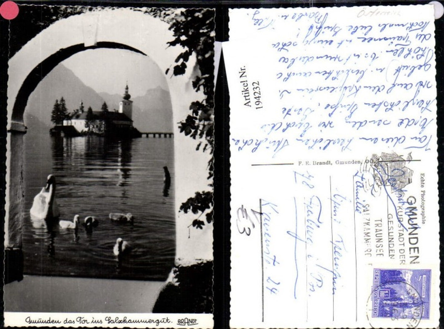 194232,Foto Ak Gmunden d. Tor i. Salzkammergut Schloss Ort Schwäne i. Vordergrund pub F. E. Brandt