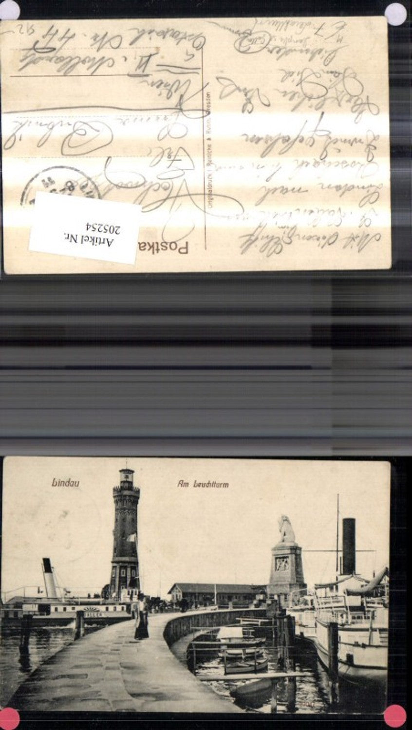 205254,Leuchtturm Lindau i. Bodensee Schiff Dampfer St Gallen b. Hafen Frau a. Kai