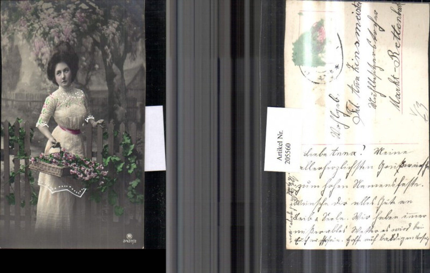 205560,Frau m. Kleid Korb Blumen Zaun pub RPH 3437/2