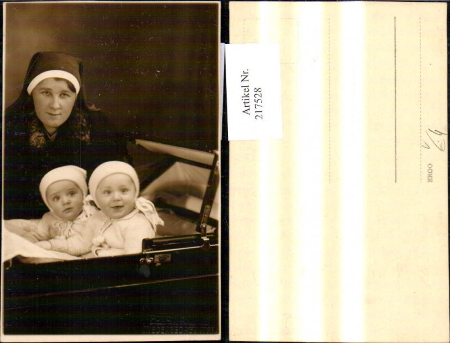 217528,Kinder Foto Ak Frau Nonne Schwester Kinderwagen pub Foto Köttig Niedergeorgental