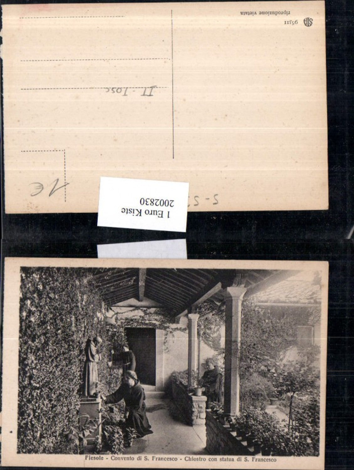 2002830,Fiesole Convento di San Francesco Chiostro con statua di San Franceso Statue