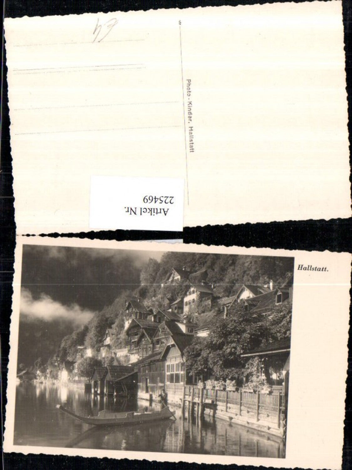 225469,Hallstatt Teilansicht Ruderboot Gondel