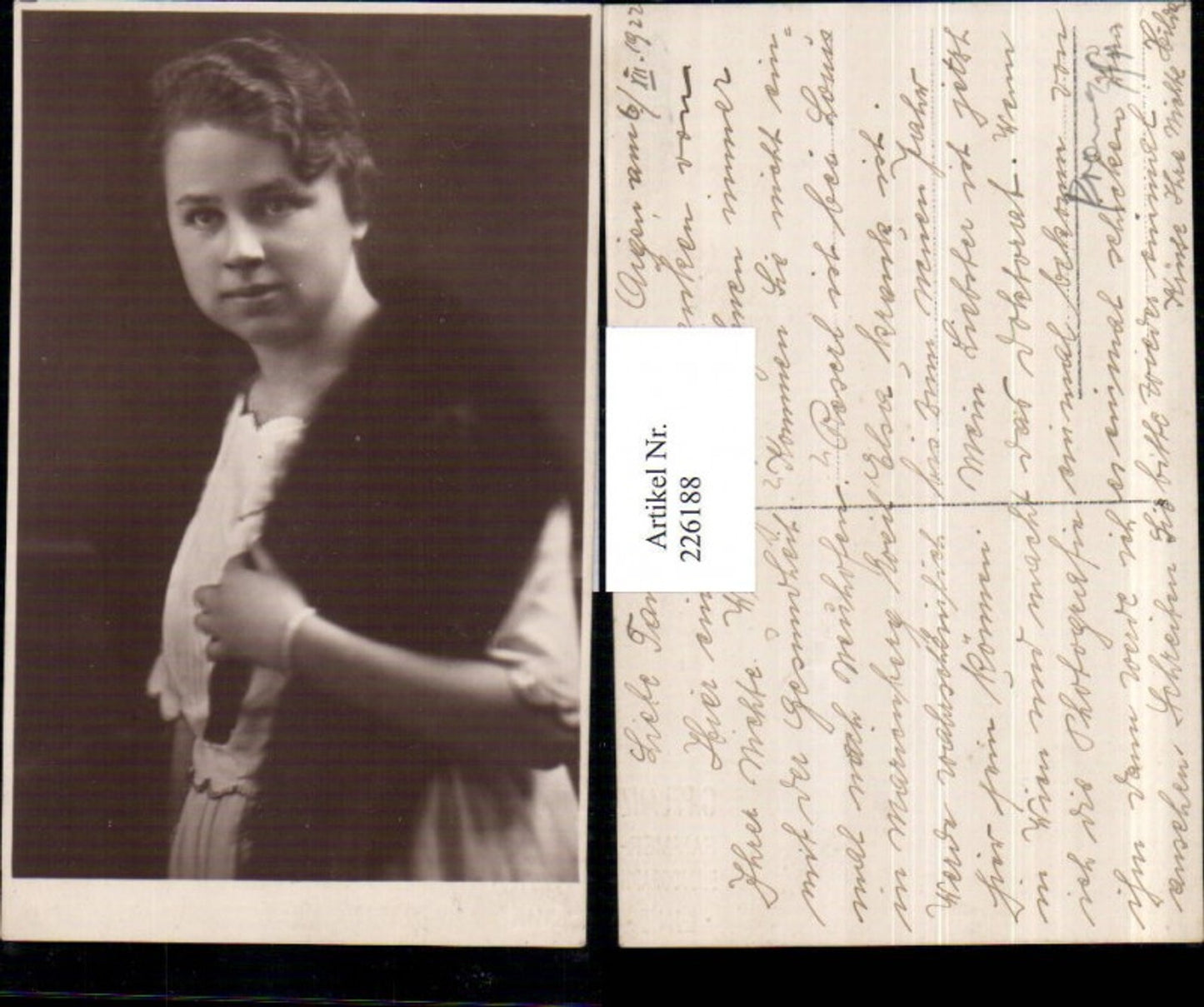 226188,Aigen Frau Portrait pub C. Pflanz Kammer Photograph Linz