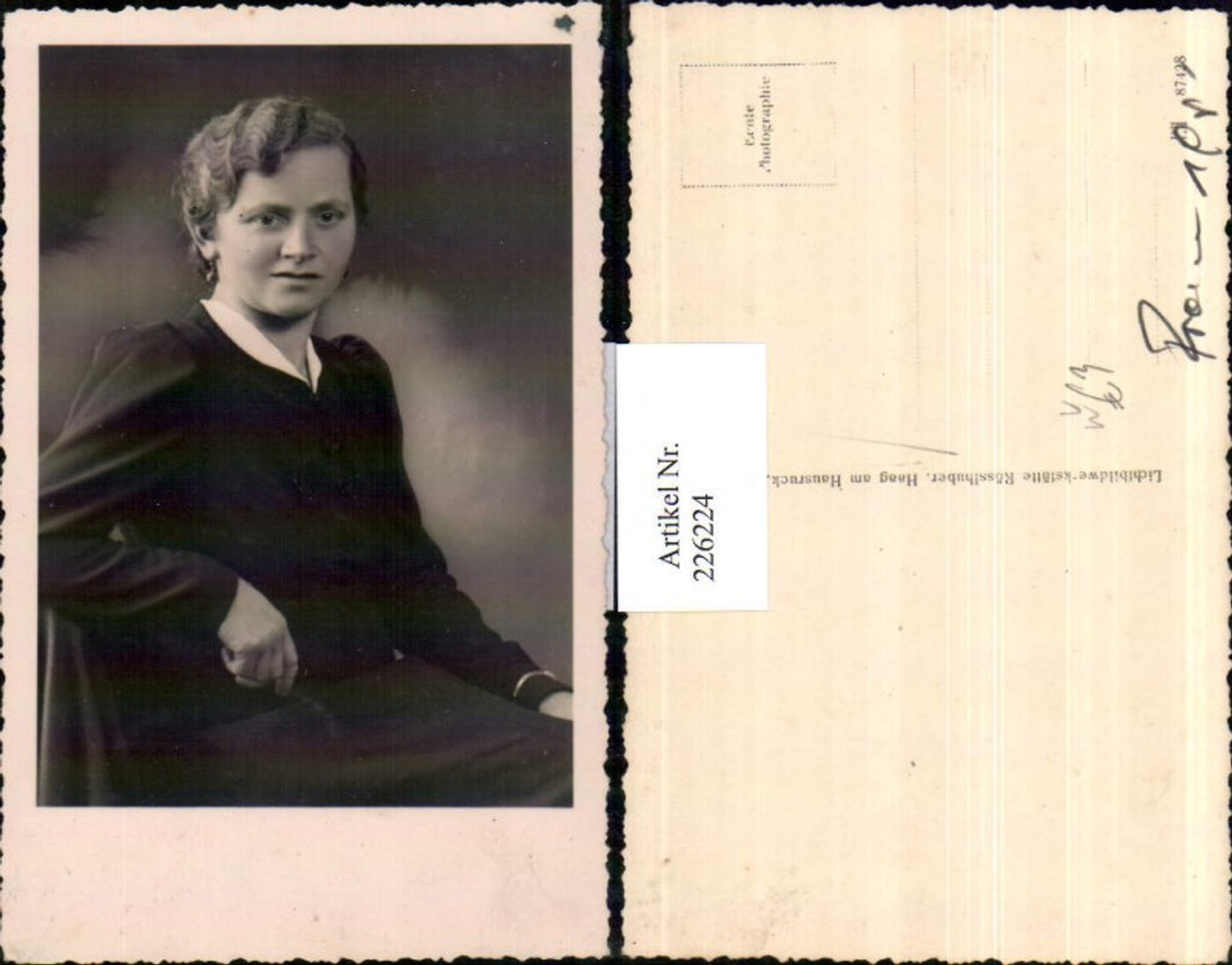 226224,Frau Portrait pub Lichtbildwerkstätte Rösslhuber Haag a. Hausruck