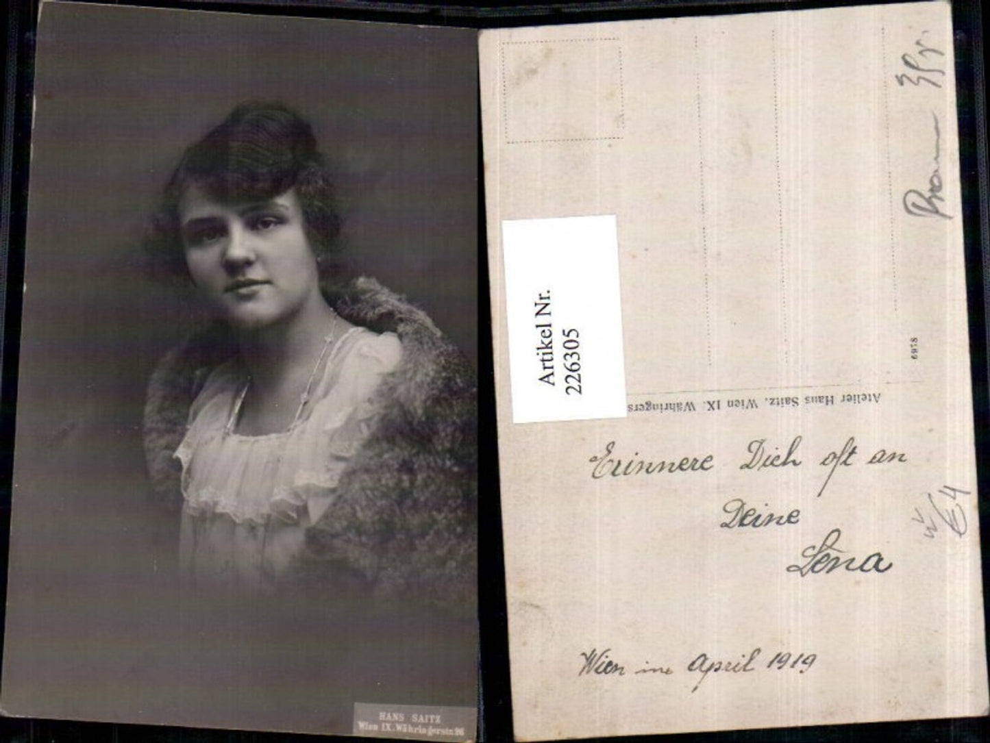 226305,Frau m. Kette Pelzumhang Portrait pub Hans Saitz Wien 1919