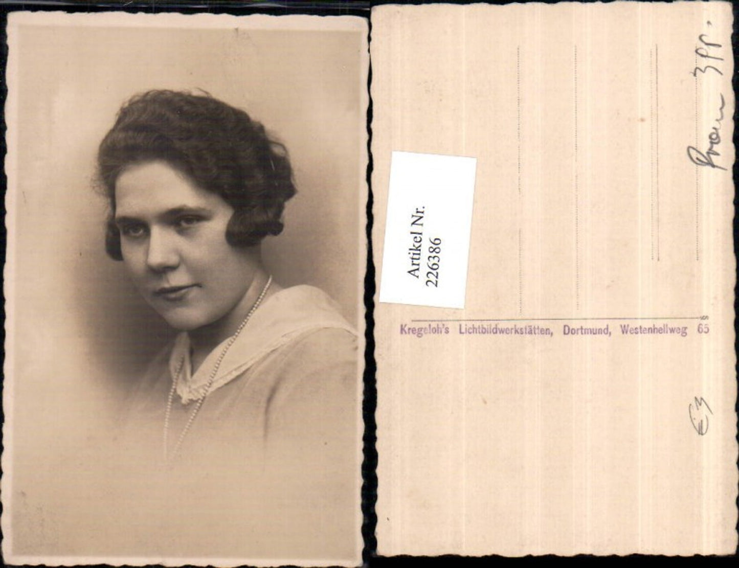 226386,Frau m. Perlenkette Kette Portrait pub Kregelohs Lichtbildwerkstätte Dortmund
