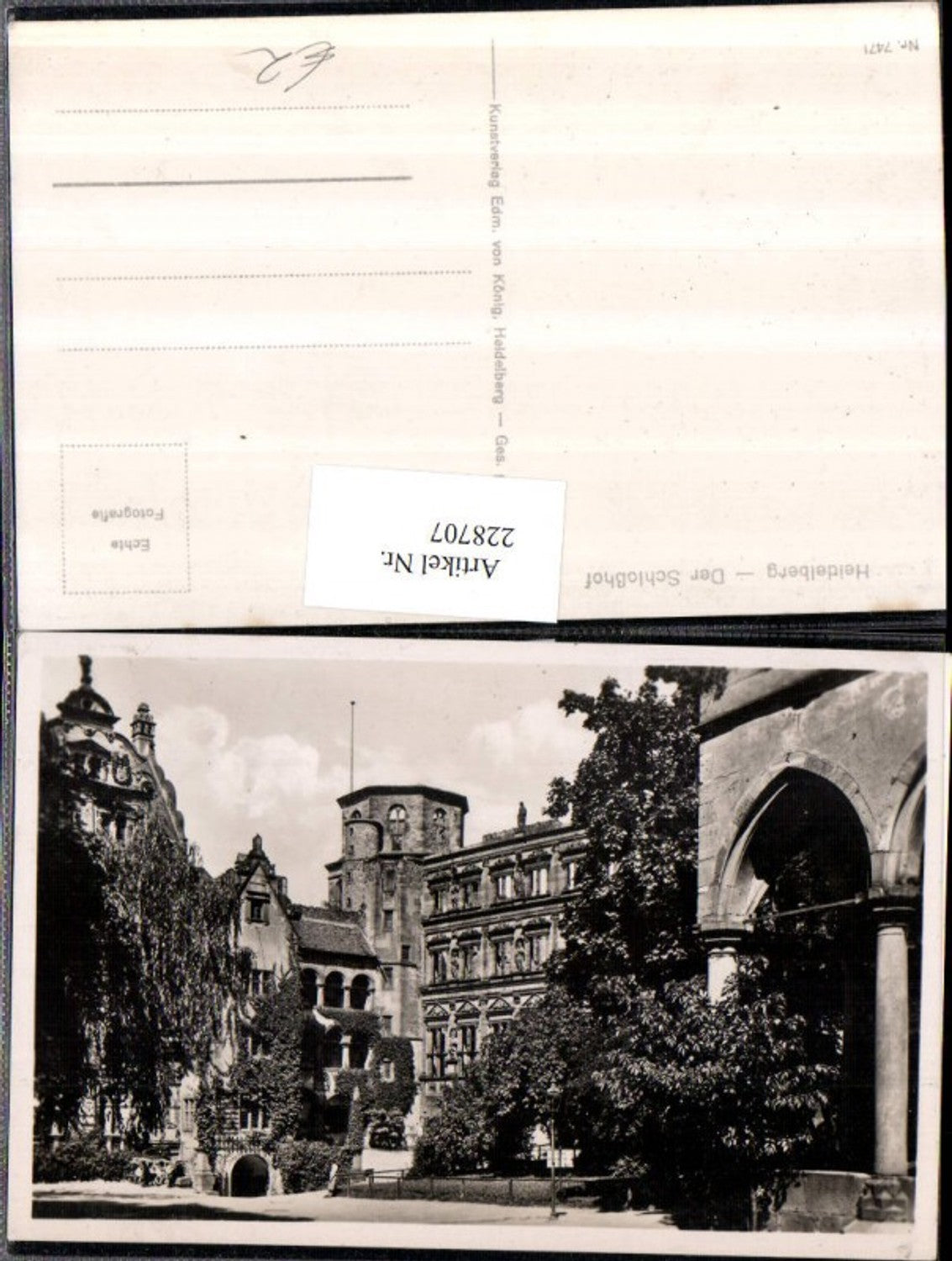 228707,Heidelberg Castle Schlosshof Temple