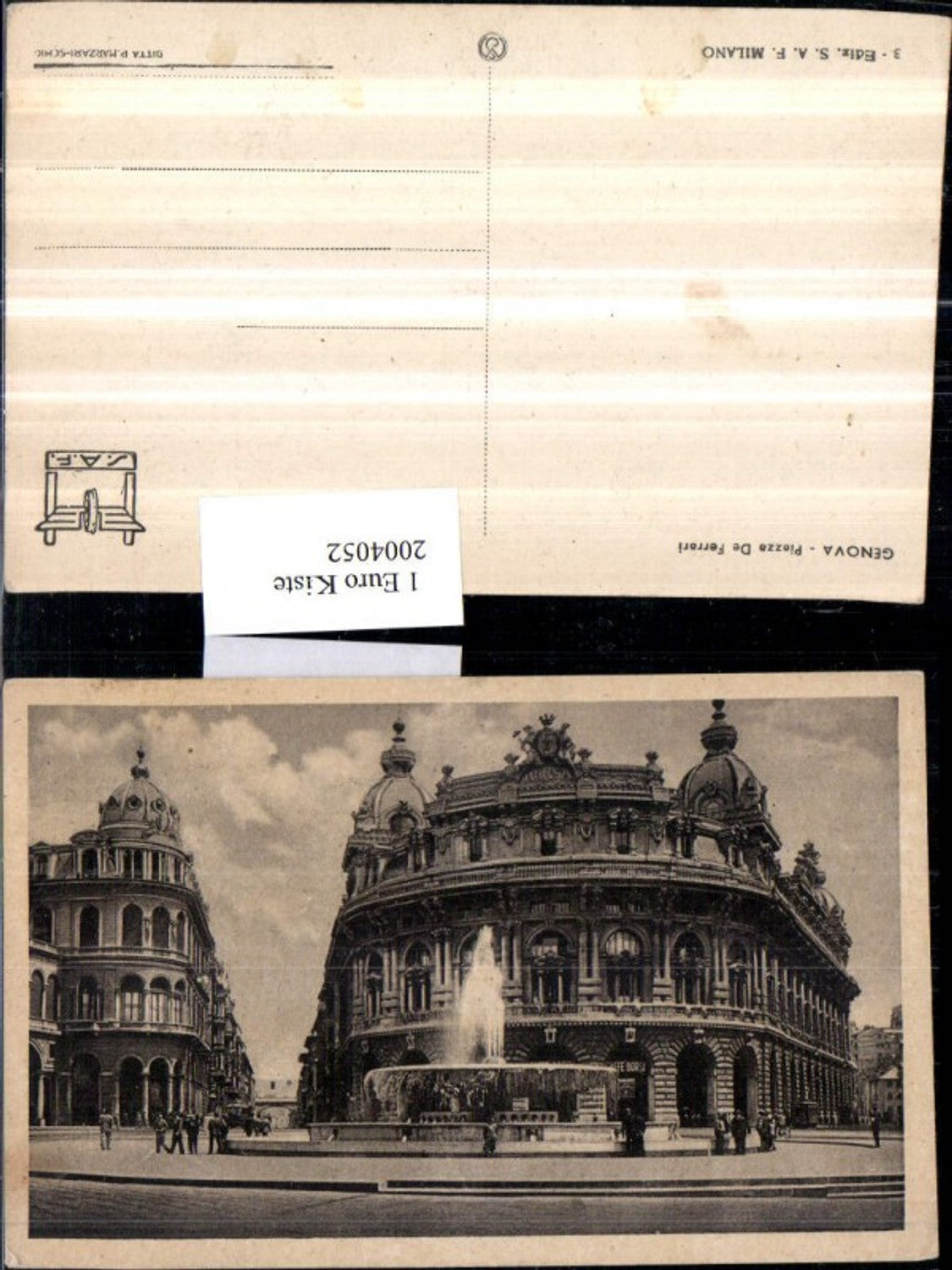 2004052,Genova Genau Piazza De Ferrari Brunnen