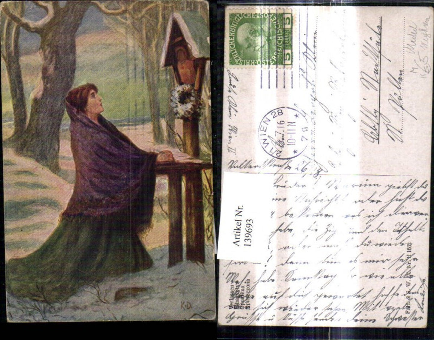 139693,Künstler Ak Verlassen Frau i. Gebet Marterl Wegkreuz Winterlandschaft