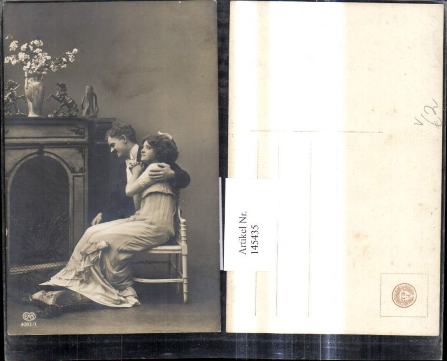 145435,Liebe Paar Umarmung v. Kamin pub EAS 4081/1