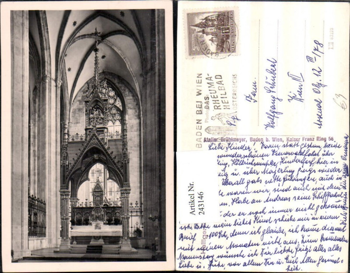 243146,Heiligenkreuz Stiftskirche Innenansicht