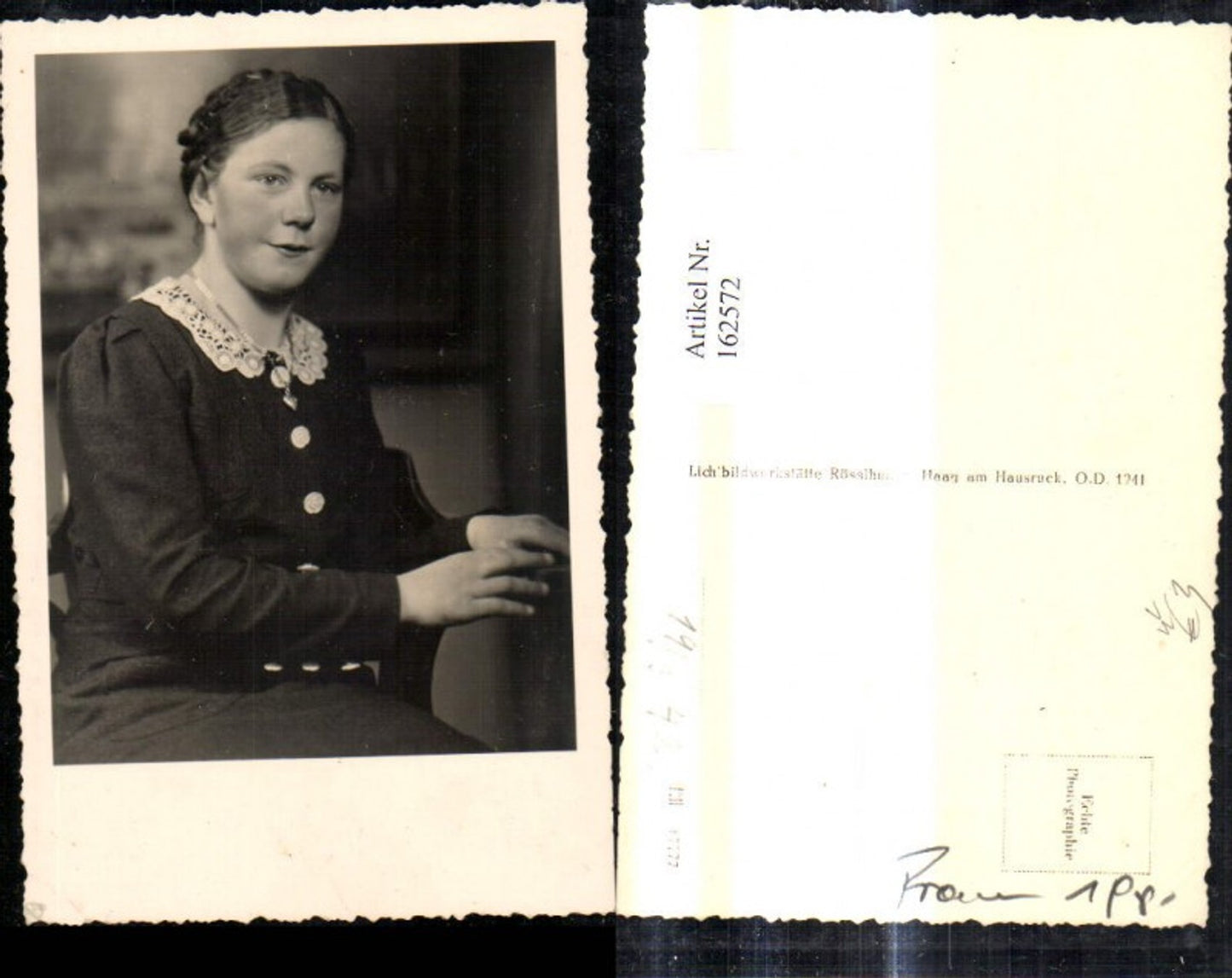 162572, Photo Ak Woman Portrait pub Rösslhuber Haag a. Hausruck