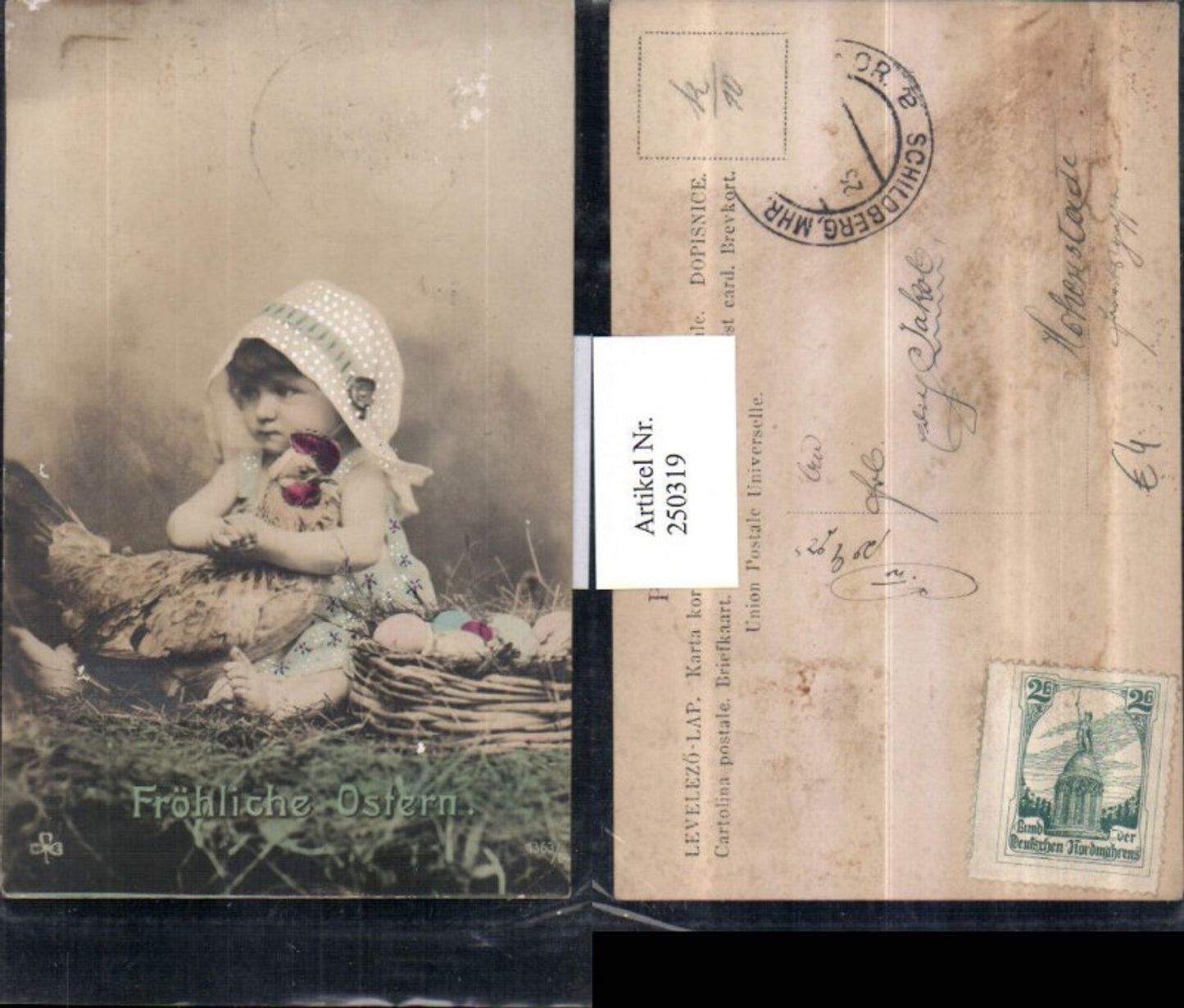 250319,Ostern Kind m. Haube umarmt Huhn Hahn Korb m. Ostereier