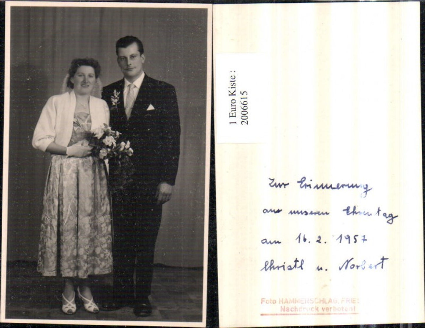 2006615,Foto AK Friesach Hochzeit Braut u. Bräutigam Blumenstrauß Schleier pub Foto Hammerschlag 1957