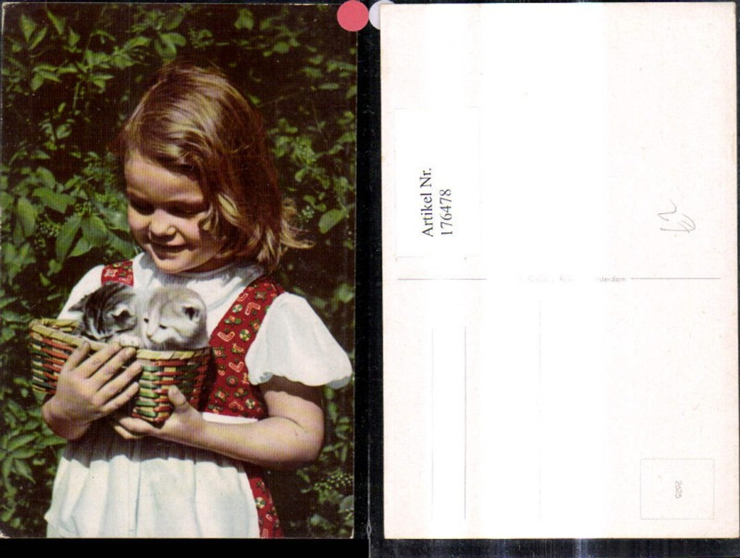 176478,Kind Mädchen i. Dirndl m. Korb Katzen Katzenkinder Tiere