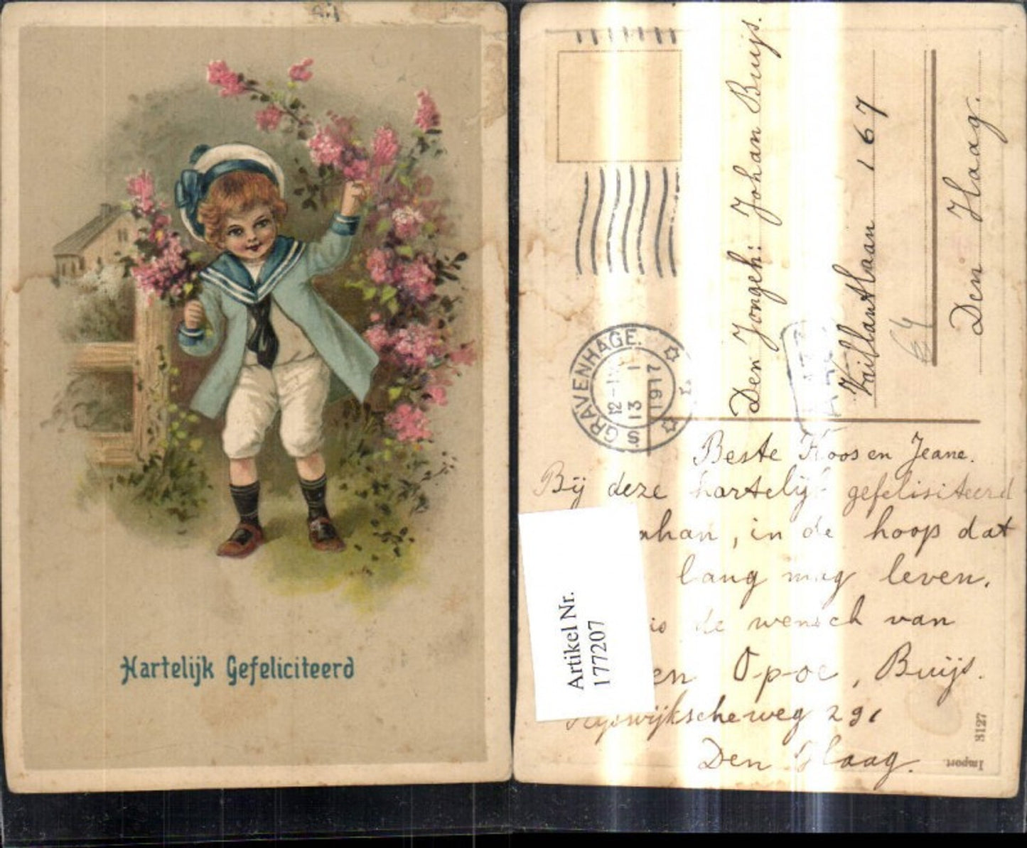 177207,Präge Künstler Ak Junge Bub Matrosenanzug Blumen Hartelijk Gefeliciteerd