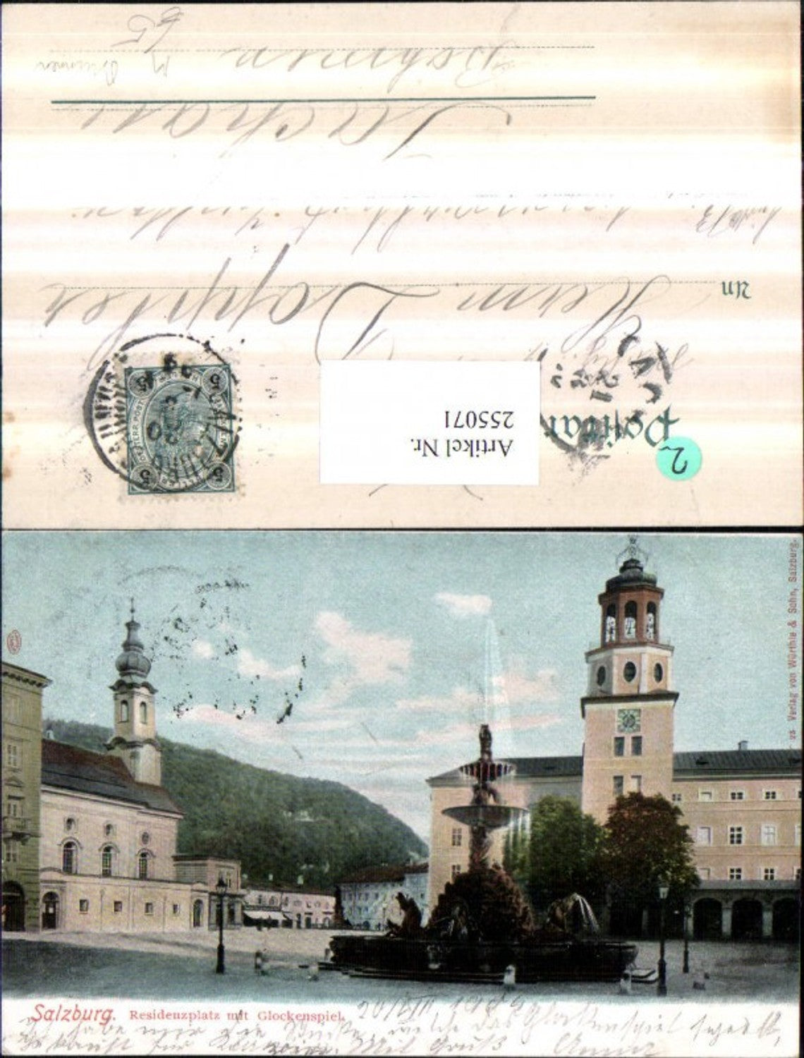 255071,Salzburg Residenzplatz m. Glockenspiel Rathaus Kirche u. Brunnen