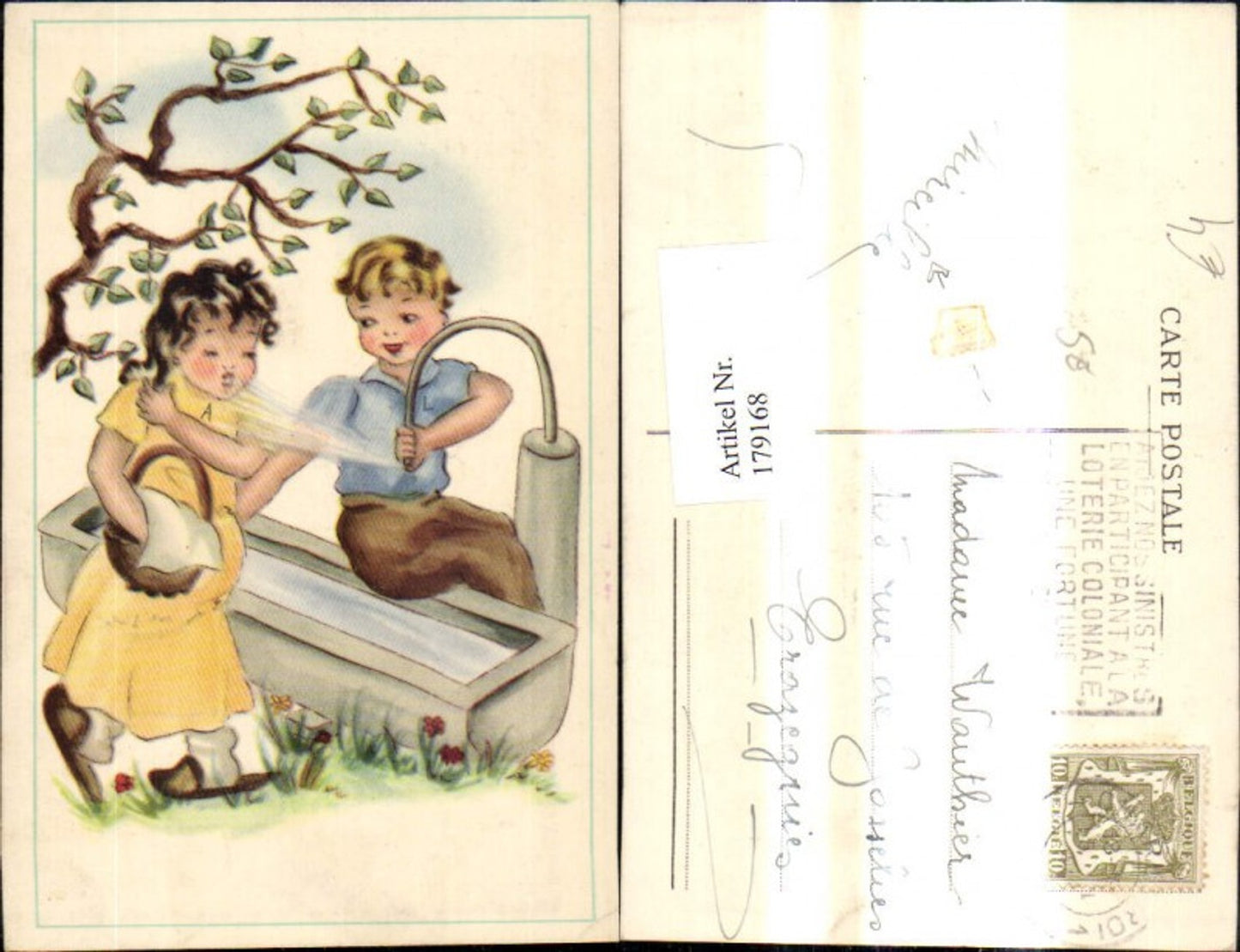 179168,Künstler Ak Kinder b. Brunnen spritzen m. Wasser Baum