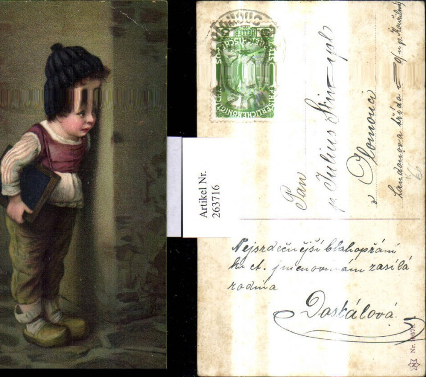 263716,Künstler Ak Kinder Hermann Kaulbach Bub Junge m. Schreibtafel b. Hausecke