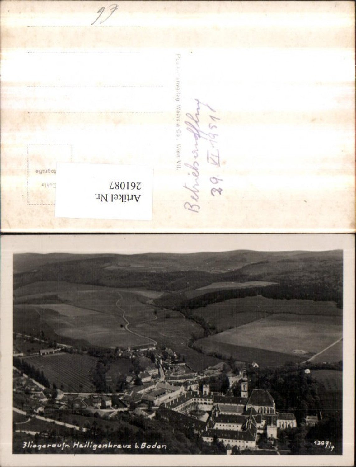 261087,Heiligenkreuz b. Baden Totale Fliegeraufnahme 1397/7