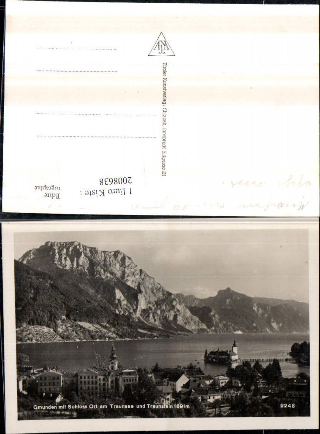 2008638,Gmunden Teilansicht m. Schloss Ort Orth am Traunsee u. Traunstein Bergkulisse