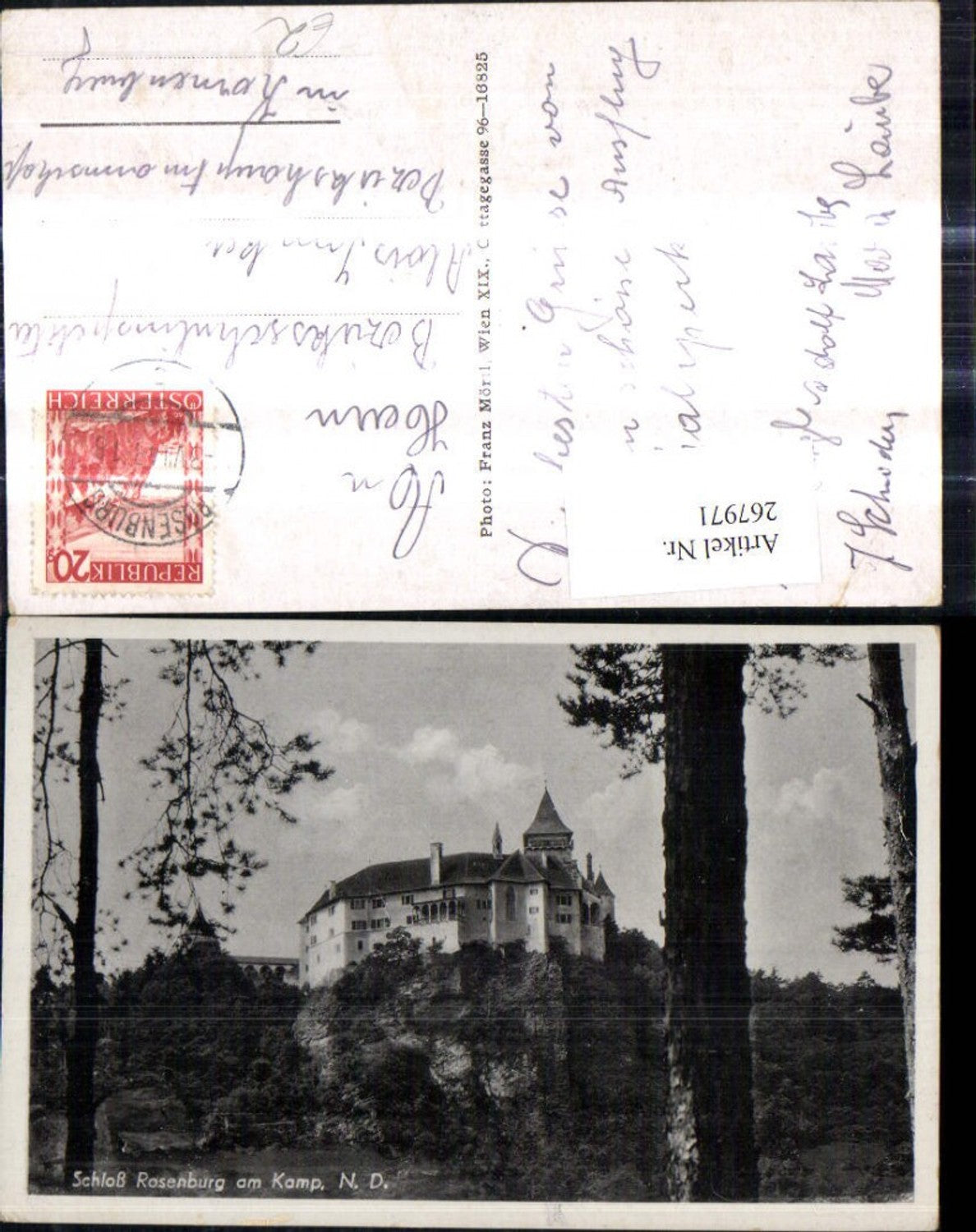 267971,Schloss Rosenburg a. Kamp Bäume i. Vordergrund