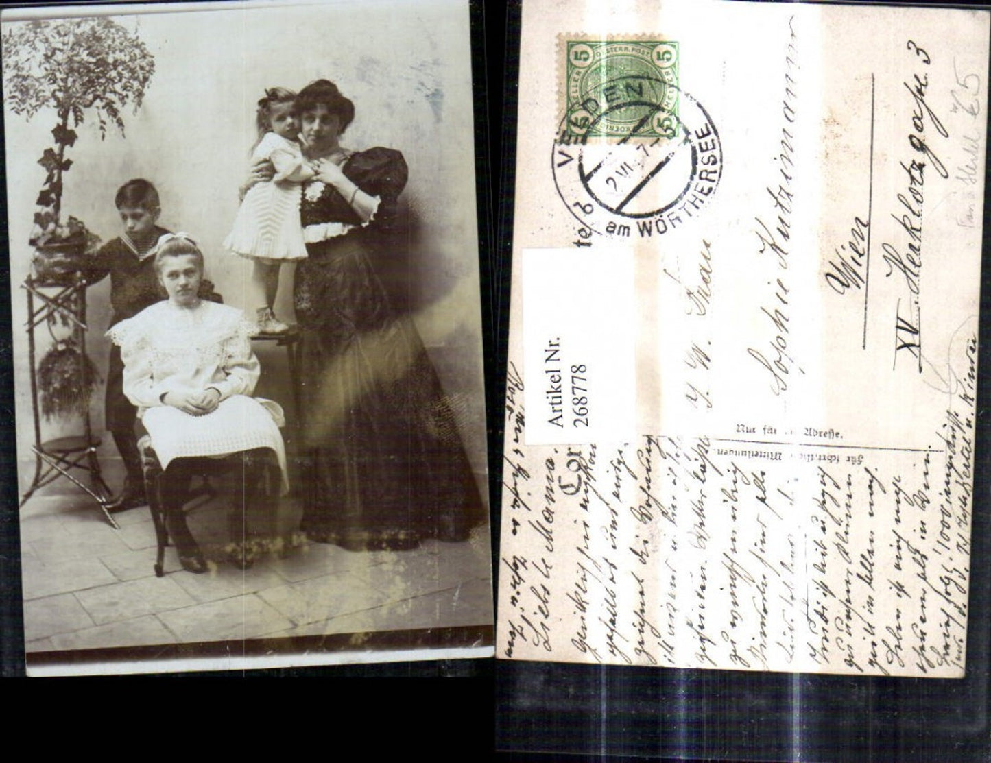 268778,Foto Ak Frau als Mutter Kinder Familie Hertel Velden a. Wörthersee