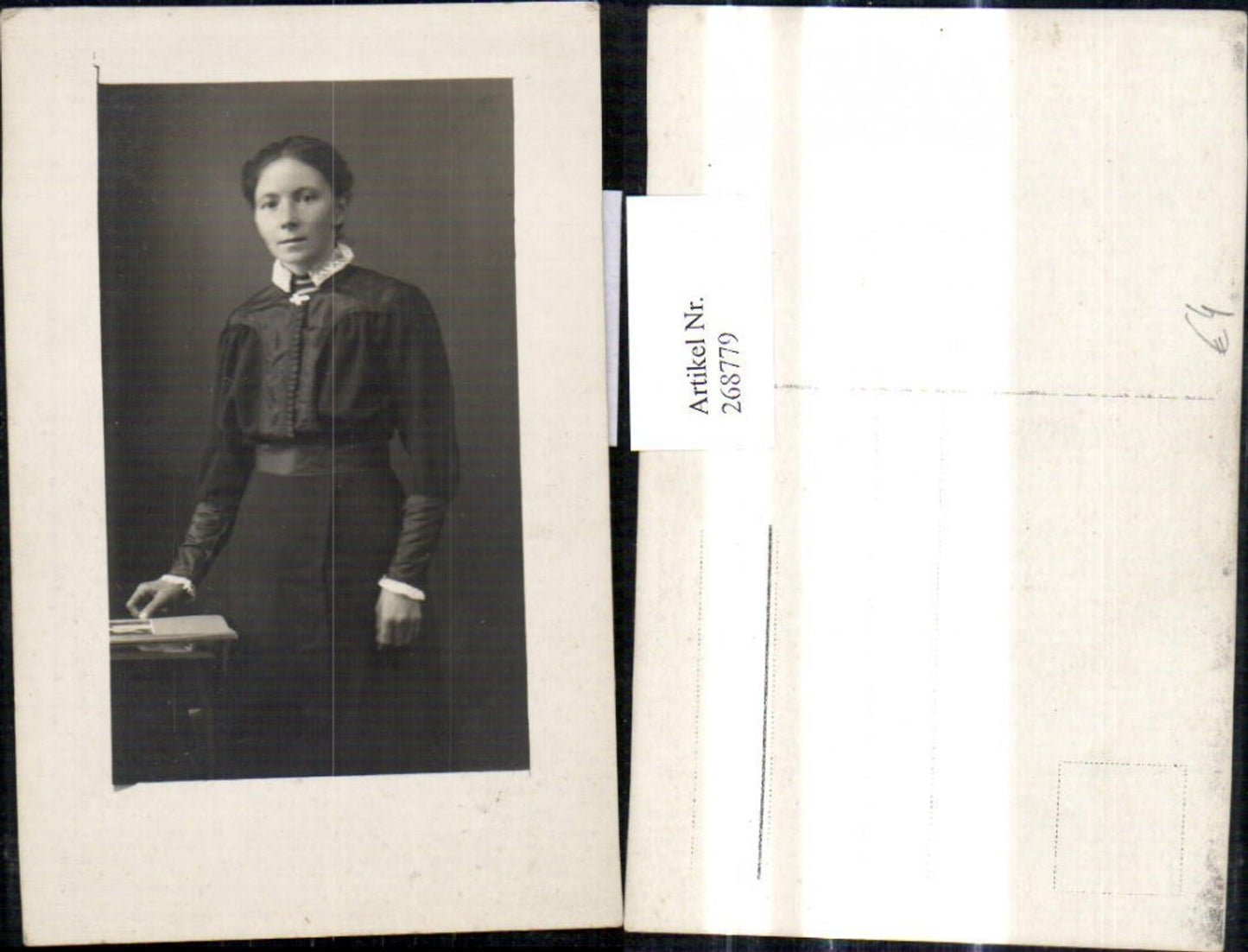 268779,Foto Ak Frau Portrait Passepartout