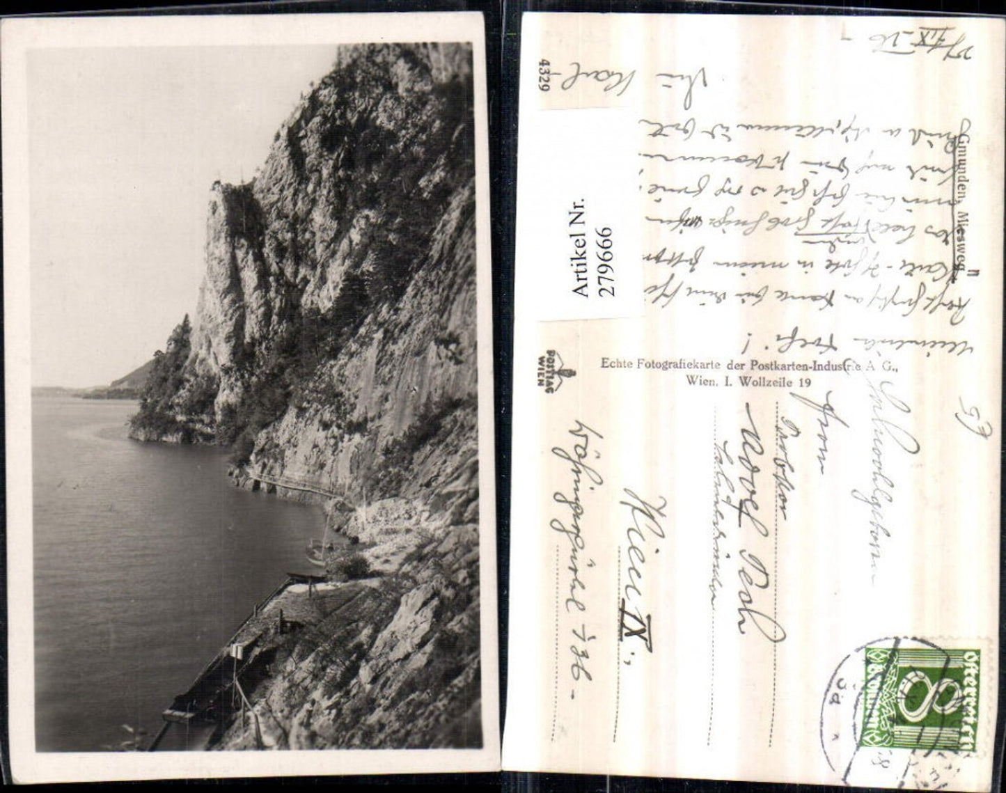 279666,Gmunden Wiesweg Felsenwand