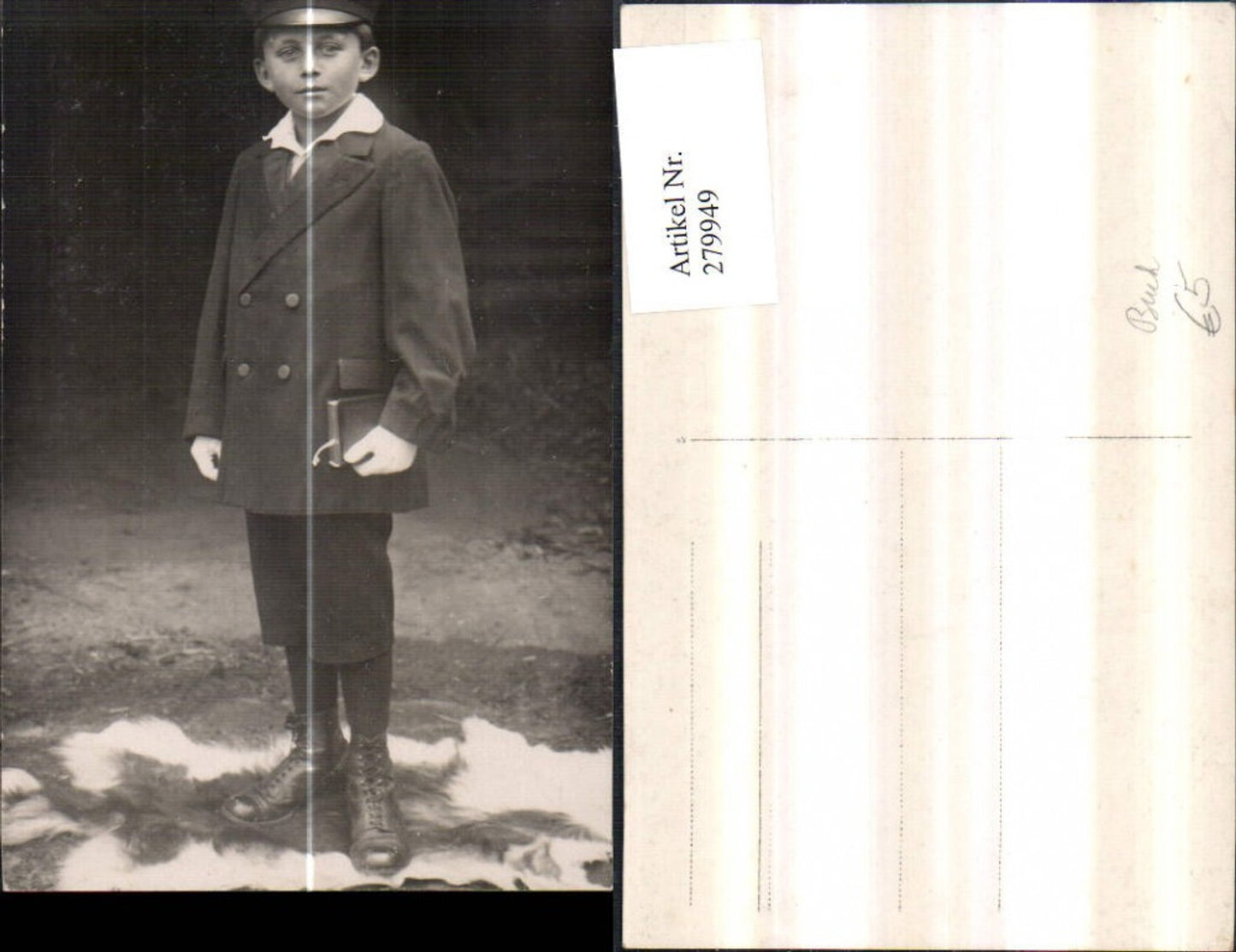 279949,Foto AK Junge Bub in Uniform Mütze Kappe Buch