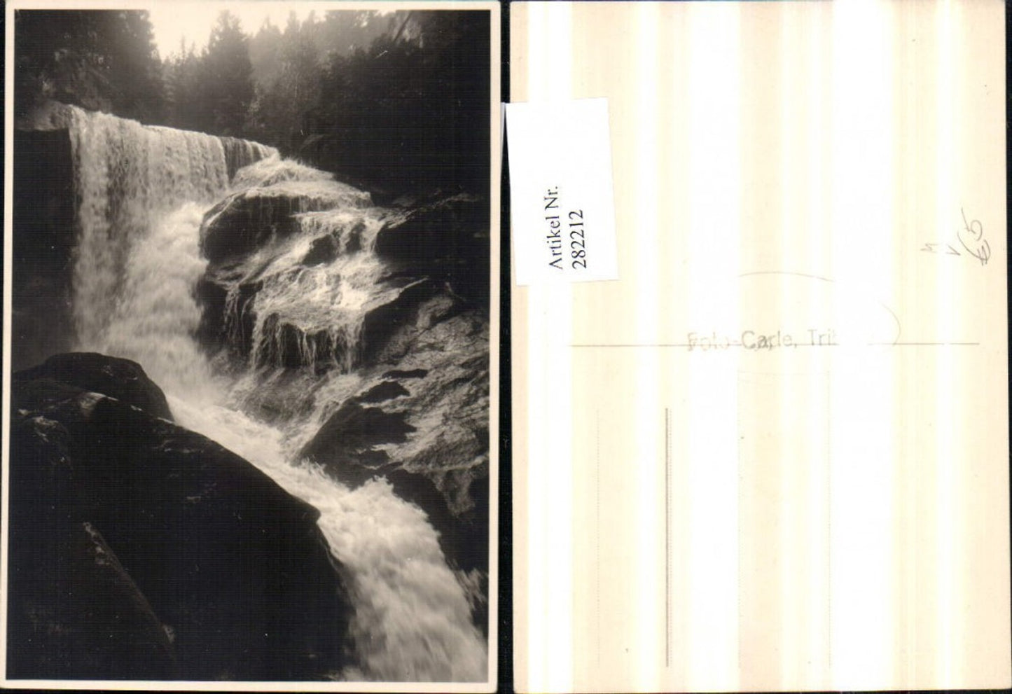 282212,Triberg im Schwarzwald Wasserfall pub Foto Carle