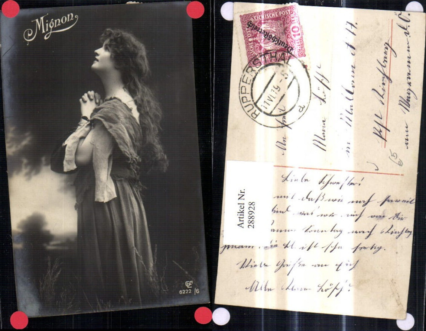 288928, Woman b. Prayer Mignon