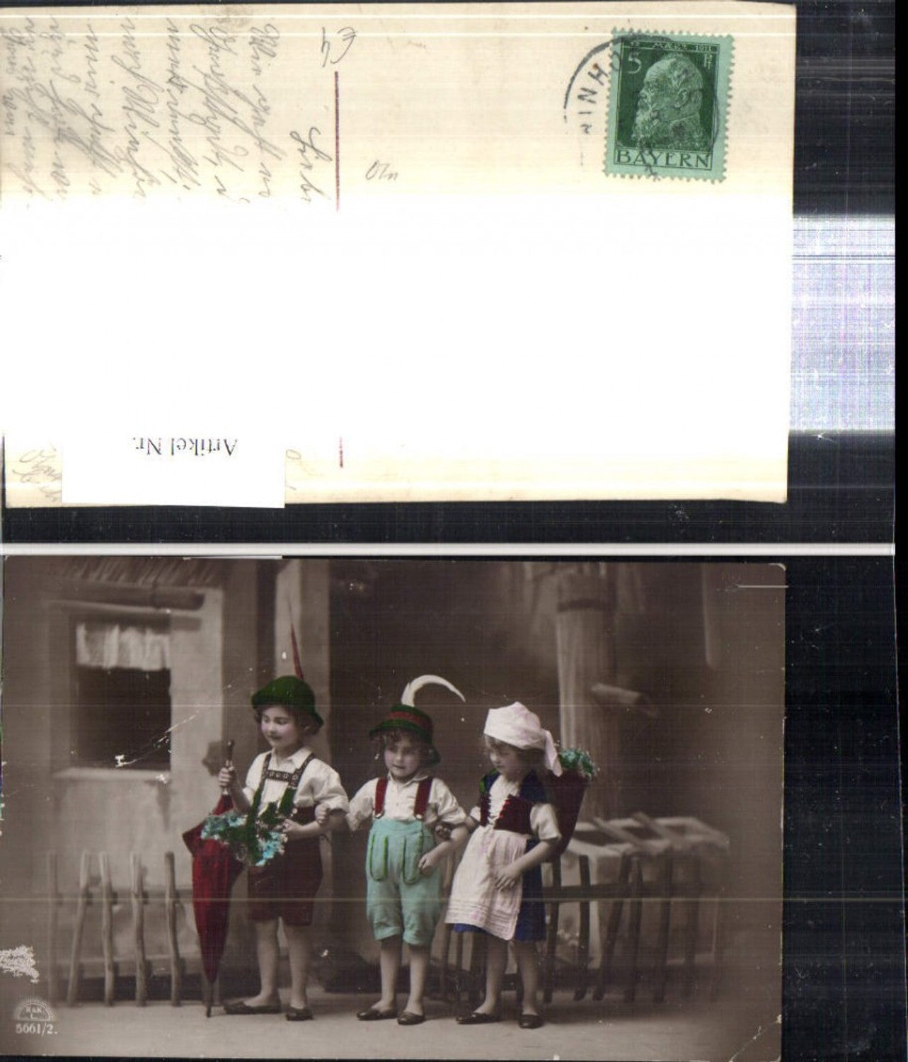 302923,Foto Ak Kinder i. Tracht Hut Schirm Rückenkorb m. Blumen