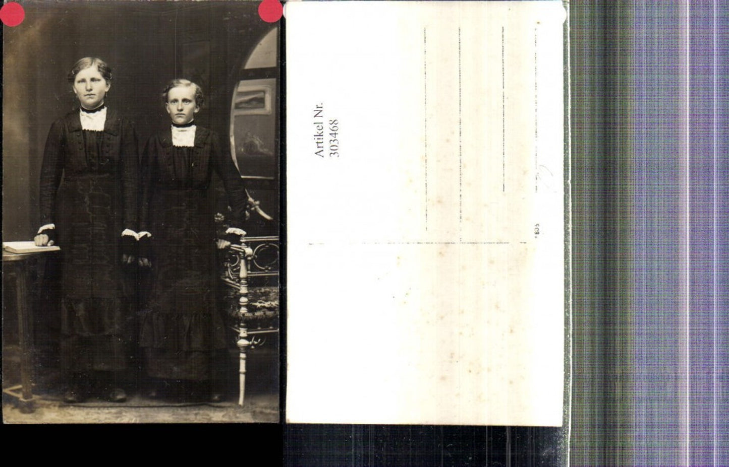 303468,Foto Ak Frauen Portrait stehend