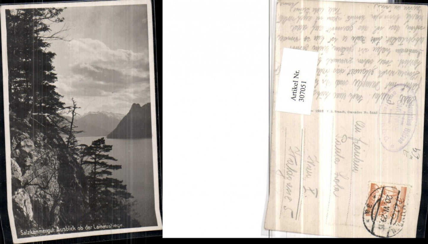 307051,Ausblick ob der Lainaustiege b. Gmunden am Traunsee Bergkulisse