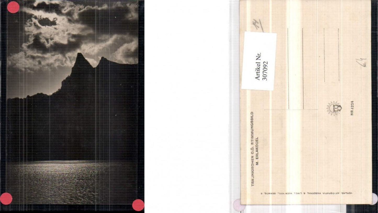 307092,Traunkirchen Stimmungsbild Erlakogel Bergkulisse