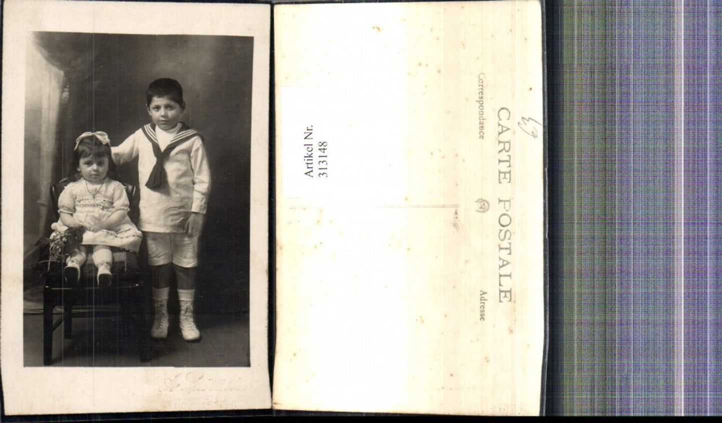 313148,Foto Ak Kinder in Uniform Junge Bub i. Matrosenanzug Mädchen Kleid Haarschleife