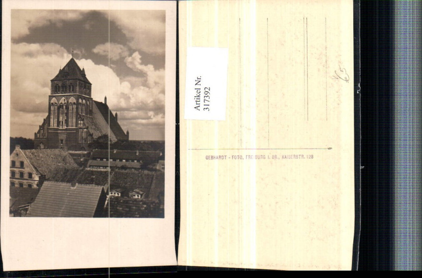 317392,Foto AK Kirche pub Foto Gebhardt Freiburg im Breisgau