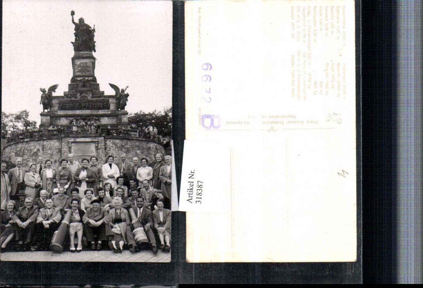 318387,Nationaldenkmal auf dem Niederwald b. Rüdesheim am Rhein Gruppenbild