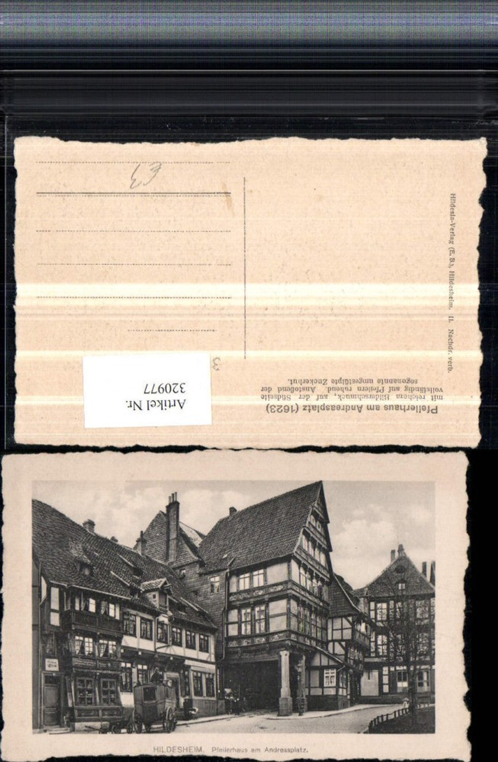 320977,Hildesheim Pfeilerhaus am Andreasplatz Kutsche