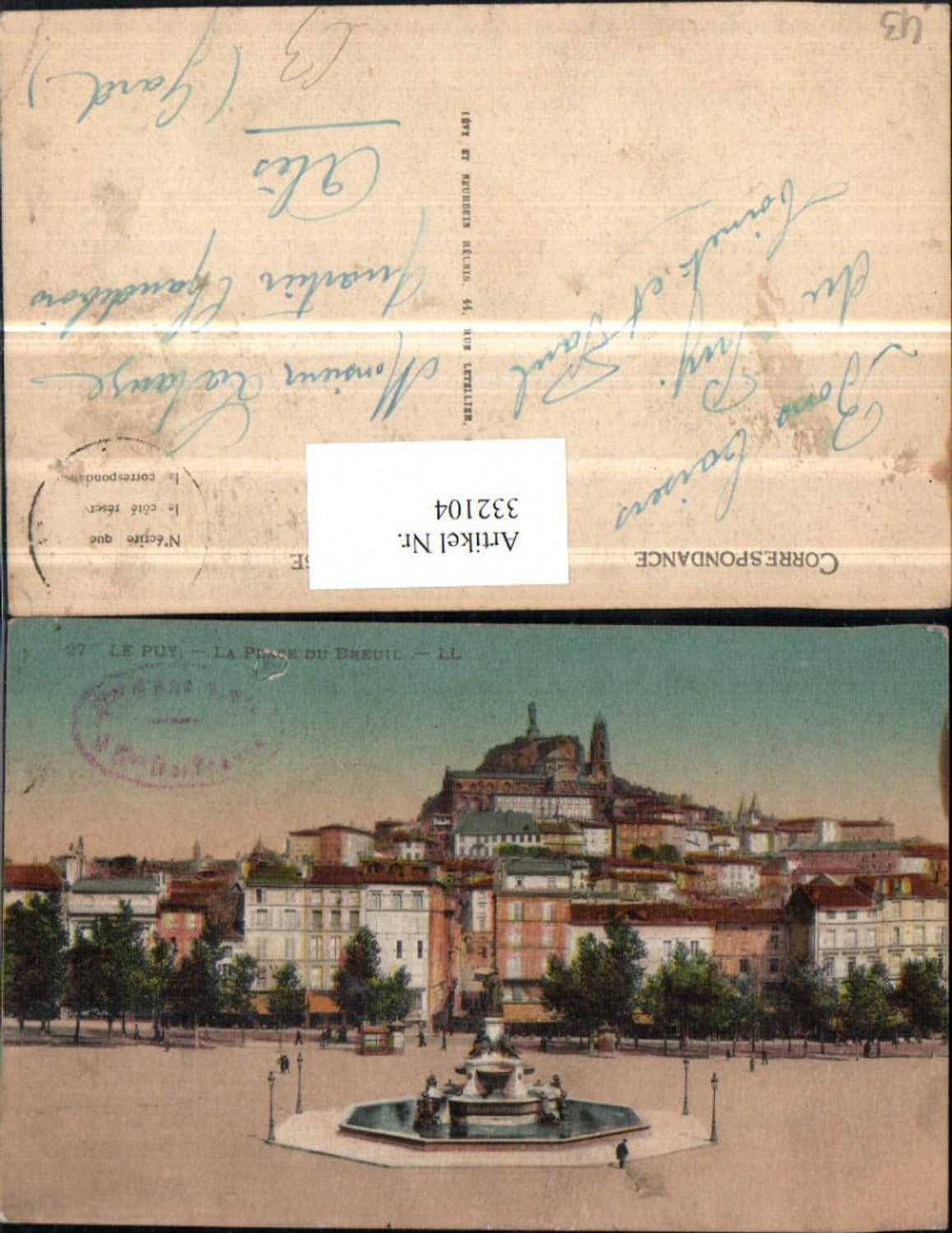 332104,Auvergne Haute-Loire Le Puy La Place du Breuil Teilansicht Brunnen